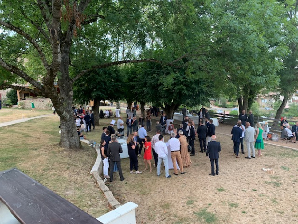 Un joli mariage au "Château de Pruzilly"
